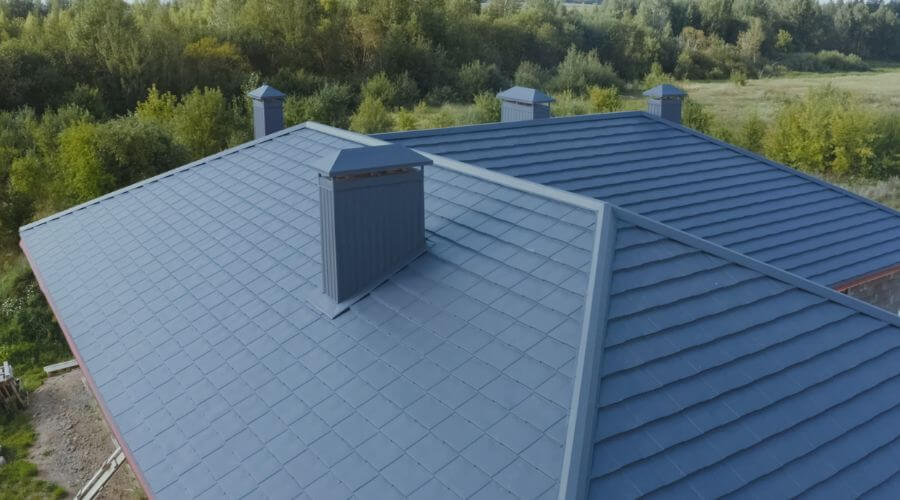 Professional residential roofers in Leslie, WV